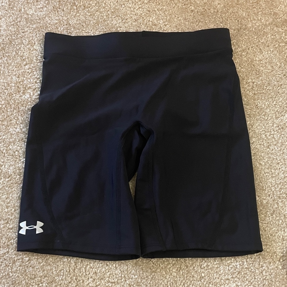 Under Armour Women's Black Biker Shorts